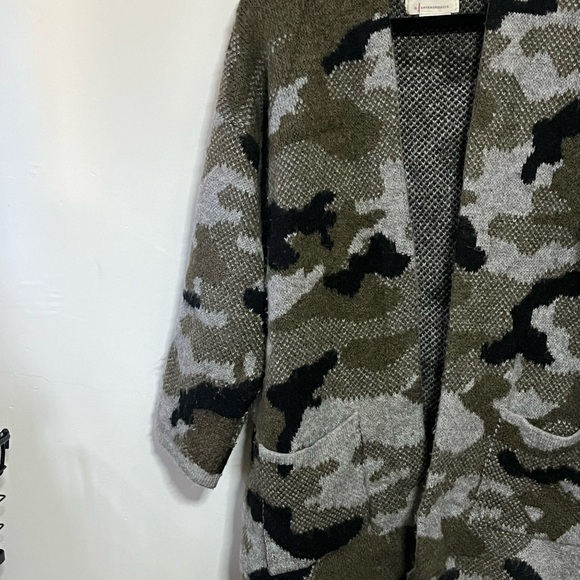 Anthropologie Cammo Sweater Oversized Sz Small - Picture 3 of 10